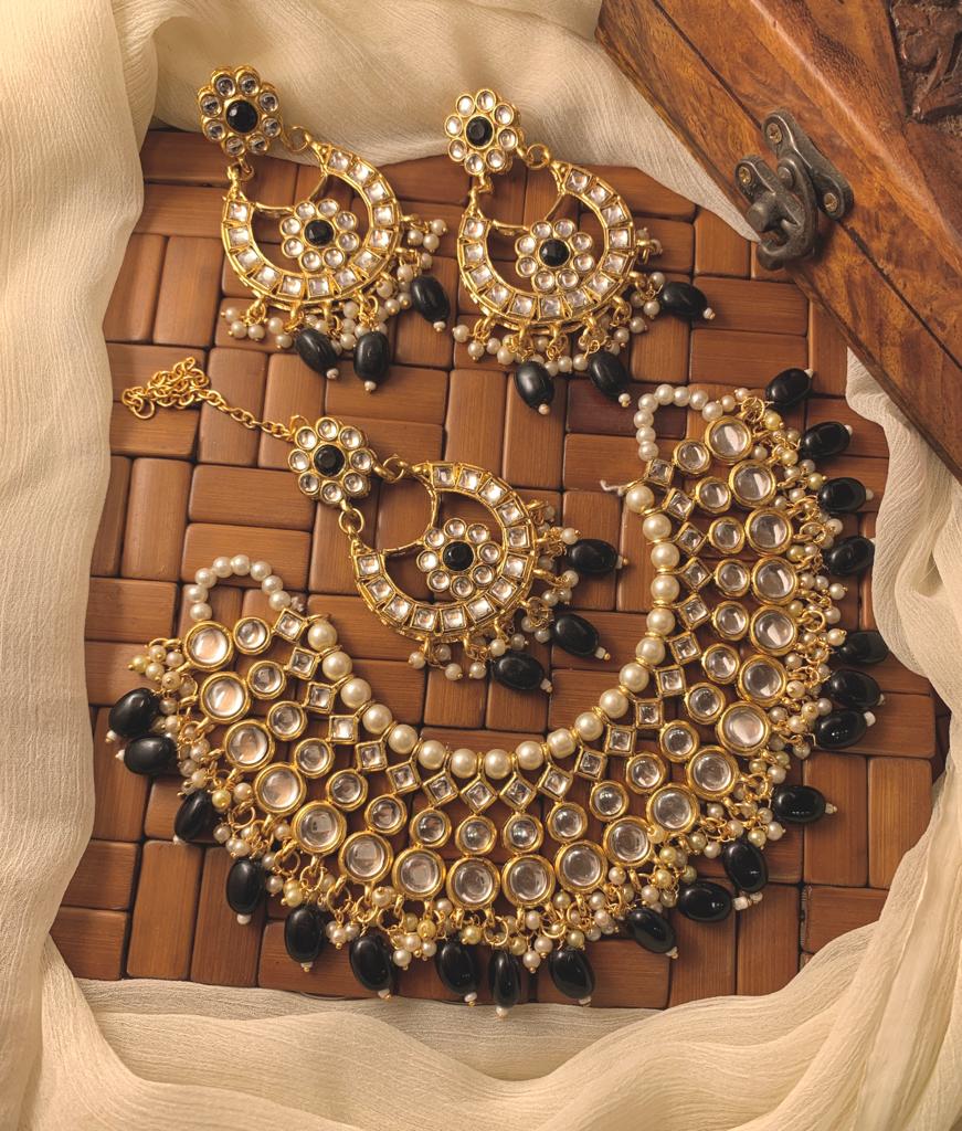 Kundan Necklace