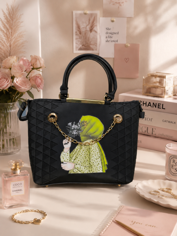 1000104992-1.png The Noir Houndstooth Chain Bag