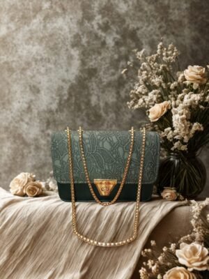1000360573.jpg The Rouge Houndstooth Chain Bag