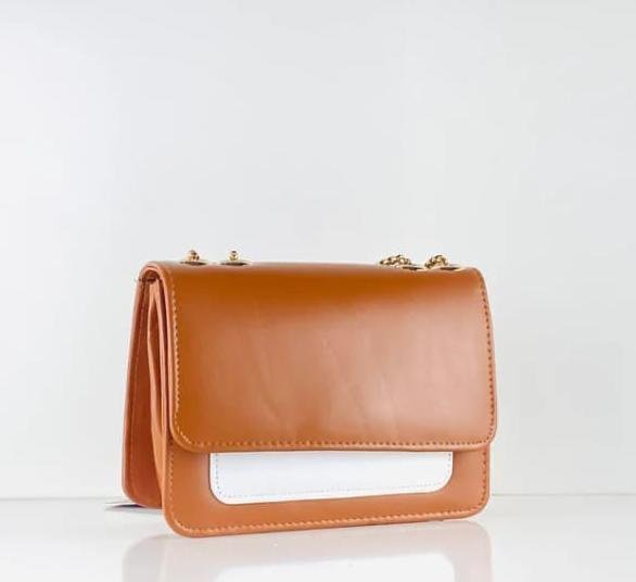 The Blanc Mini Sling