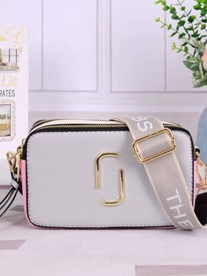 img_7524.jpeg Belgravia — Gris Crossbody