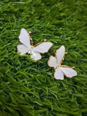 2026/09/1000134010.jpg Elegant Butterfly Stud Earrings – White