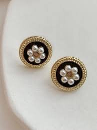Vintage Pearl Flower Button Stud Earrings