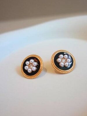 2026/09/1000134518.jpg Vintage Pearl Flower Button Stud Earrings