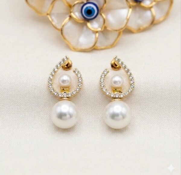 2 in 1 Classic Zircon Pearl Drop Earrings – Golden
